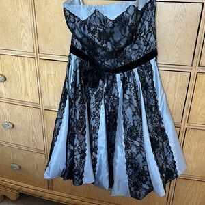 Betsey Johnson Black lace and blue Strapless Dress